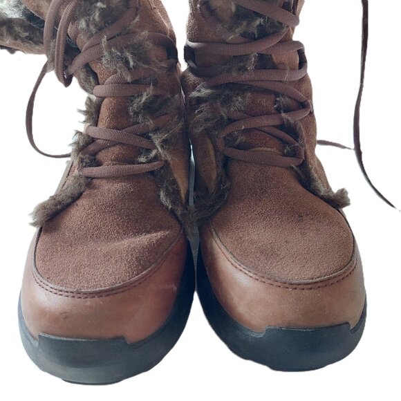 KAMIK Women Size 7. Brown UPTOWN Leather & Suede Sherpa Lined Lace Up Warm Boots - Picture 2 of 7